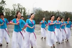 老人冬天跳廣場舞要注意什么？老人冬天跳廣場舞的注意事項[圖]