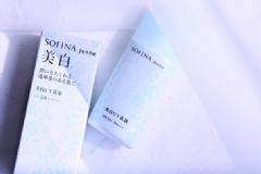 蘇菲娜藍(lán)蕾絲和藍(lán)小花哪個好？蘇菲娜藍(lán)蕾絲和藍(lán)小花對比[圖]