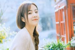 女孩乳房發(fā)育階段怎么劃分？女孩乳房發(fā)育階段是怎樣的？[圖]