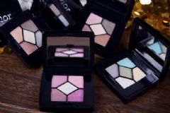 Dior5色眼影適合什么年齡人用？迪奧5色眼影好用嗎？[圖]