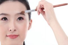 種眉毛對眼睛有什么影響嗎？種眉毛對眼睛的壞處有哪些？[圖]