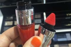 蘭蔻搖搖氣墊唇油保質(zhì)期是多久？蘭蔻搖搖氣墊唇油能用多久？[圖]