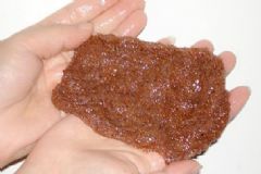 海藻面膜可以用牛奶調(diào)嗎？海藻面膜用牛奶調(diào)好還是用水？[圖]