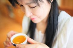 喝茶會(huì)導(dǎo)致女人貧血嗎？女人喝茶會(huì)引起貧血嗎？[圖]