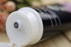 油性皮膚夏天用什么洗面奶？夏天油性皮膚用什么洗面奶？[圖]