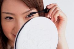 怎樣化妝不傷肌膚？如何化妝對(duì)皮膚傷害??？[圖]