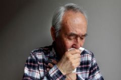 老人咳嗽咽炎吃什么好？治療老人咳嗽咽炎的食療方[圖]