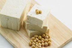 男性吃豆腐會導致腎功能衰退嗎？常吃豆腐有哪些危害？[圖]