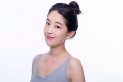冷白皮適合什么顏色的口紅？冷白皮涂什么顏色的口紅好看？[圖]