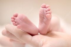冬季寶寶保暖要做好哪些？寶寶夏天穿襪子好嗎？[圖]