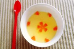 四個月寶寶吃什么輔食好？四個月寶寶的食譜有哪些？[圖]