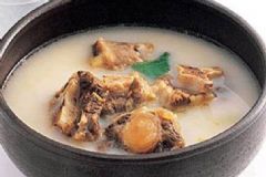女性子宮出血給怎么調(diào)理？女性子宮出血的食療方法[圖]