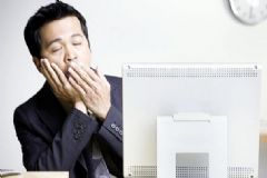 長期睡眠不足有什么表現(xiàn)？睡眠不足有什么調(diào)理方法？[圖]