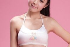 16歲女孩的乳房發(fā)育的怎么樣？16歲女生的胸是什么樣的？[圖]