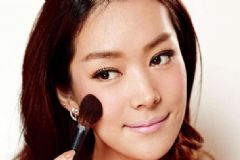 腮紅會悶痘嗎？腮紅悶痘怎么辦？[圖]