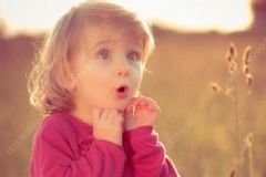各個(gè)時(shí)期兒童性教育重點(diǎn)是什么？?jī)和越逃裁磿r(shí)候開始合適？[圖]