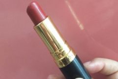 酒紅色口紅適合什么膚色？酒紅色口紅適合黃皮嗎？[圖]
