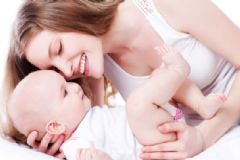 孕婦哺乳期奶水太多怎么辦？孕婦哺乳期奶水可以放冰箱保存？[圖]
