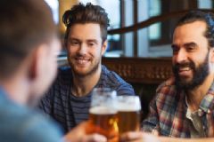 男人喝酒后胃難受怎么辦？男人喝酒后如何養(yǎng)胃？[圖]