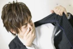 幫助男人去除體臭的方法有哪些？男人出現(xiàn)腋臭怎么辦?[圖]