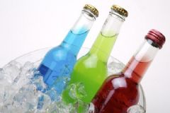 夏季飲啤酒要注意預(yù)防哪些疾??？夏季喝冰啤酒有什么危害？[圖]