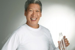 老人補水有哪些方法？老年人補水有哪些注意事項？[圖]