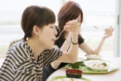 吃太飽了有什么危害？吃太飽對身體有害嗎？[圖]