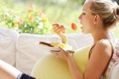 孕婦產(chǎn)前焦慮的癥狀有有哪些？孕婦產(chǎn)前焦慮怎么減少危害？[圖]
