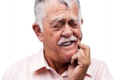 緩解牙痛的方法有哪些？經(jīng)常牙痛有什么危害？[圖]