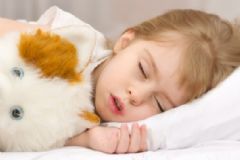 女生睡眠不足有什么危害？女生晚睡有害嗎？[圖]