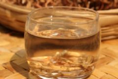 魚(yú)腥草和金銀花能一起泡水喝嗎？魚(yú)腥草金銀花治感冒嗎？[圖]