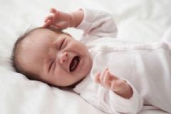小孩睡覺不踏實(shí)怎么辦？孩子睡眠不足有什么危害？[圖]
