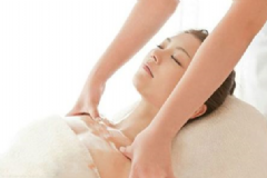 斷奶后胸部松弛怎么辦？產(chǎn)婦斷奶后乳房下垂松弛怎么辦？[圖]