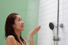剖腹產(chǎn)后多久才能洗澡？剖腹產(chǎn)后有什么注意事項(xiàng)？[圖]