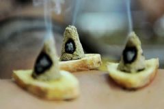 怎么用艾灸治腳氣？用艾灸治腳氣的方法有哪些？[圖]
