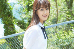 15歲月經(jīng)期胸痛怎么回事？青春期少女乳房輕微疼痛是怎么回事？[圖]