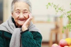 老人該警惕哪些疾病信號(hào)？老年人如何及早預(yù)防疾病?[圖]