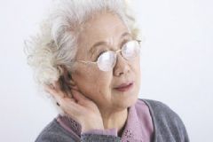 老年人聽力下降有哪些原因？保護(hù)老年人聽力下降有哪些方法？[圖]