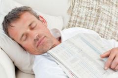 做哪些事情對老人的睡眠有幫助？老年人睡覺應(yīng)避免的禁忌？[圖]