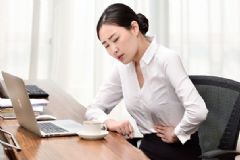 危害女性的衛(wèi)生巾用法有哪些？使用衛(wèi)生巾有哪些注意事項？[圖]
