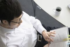 男人該如何挑選西裝顏色？挑選西裝要注意哪些細(xì)節(jié)？[圖]