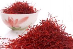 藏紅花泡腳對身體有什么好處？用什么泡腳可以促進血液循環(huán)？[圖]