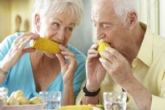冠心病人吃什么食物好？冠心病人的飲食調(diào)理[圖]