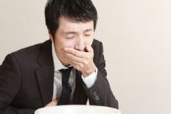 咳血痰是怎么回事？咳痰帶血怎么回事？[圖]