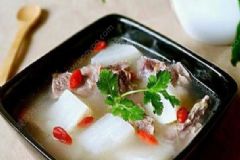 秋季養(yǎng)生需保暖人體哪些部位？秋季吃什么食物可以保暖？[圖]
