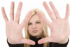 手癬有哪些癥狀類(lèi)型？得了手癬的癥狀表現(xiàn)有哪些？[圖]