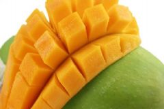 春季養(yǎng)肝排毒方法有哪些？養(yǎng)肝排毒應(yīng)該吃哪些食物？[圖]