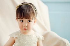 2歲女兒經(jīng)常受傷，照顧寶寶要注意什么？[多圖]