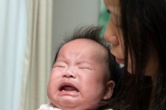 哺乳期蕁麻疹還能喂奶嗎？得了蕁麻疹可以喂奶嗎？[圖]