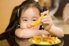 怎樣糾正孩子挑食習(xí)慣？孩子挑食偏食如何糾正？[圖]